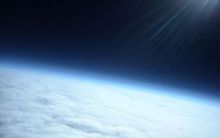 学生がバルーンで地上24キロ上空から撮影成功