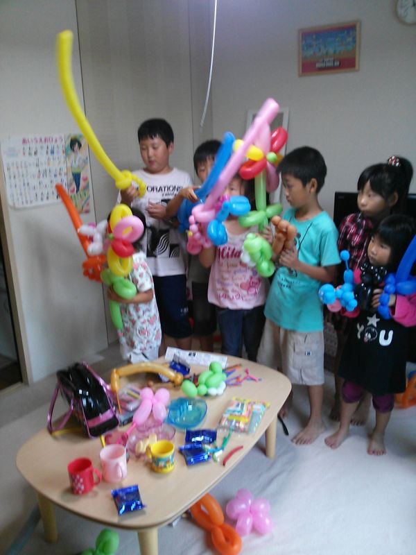 Happy Balloon Project 小学生対象 バルーンアート教室