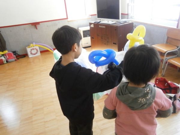 Happy Balloon Project 幼稚園お別れ会～ おもっきり風船で遊ぼう!