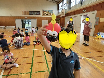 Happy Balloon Project 小学校はまっこキッズにてバルーン教室
