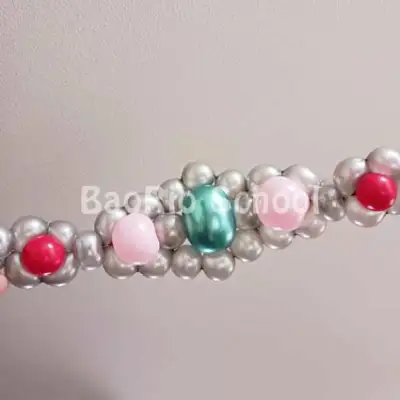 アクセサリーと帽子