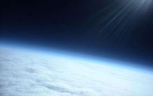 学生がバルーンで地上24キロ上空から撮影成功