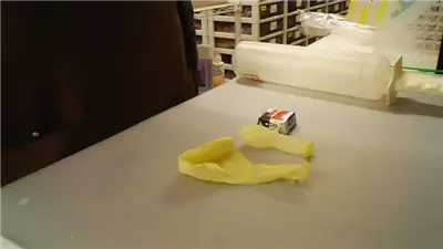 DICの材料
