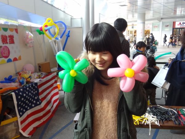 Happy Balloon Project 家族でバルーンアートに挑戦(1/20)