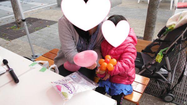 Happy Balloon Project 高松駅周辺おいしいもの祭りにてバルーン教室