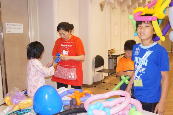 Happy Balloon Project ことばを育てる親の会わくわくなかよしキャンプ2013