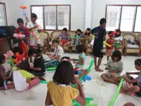 カンボジア　孤児院・スラム地域訪問