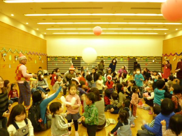 Happy Balloon Project おもちゃ図書館クリスマス会