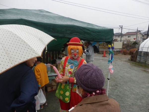 Happy Balloon Project 仮設住宅サロン活動及び復興イベントへの参加