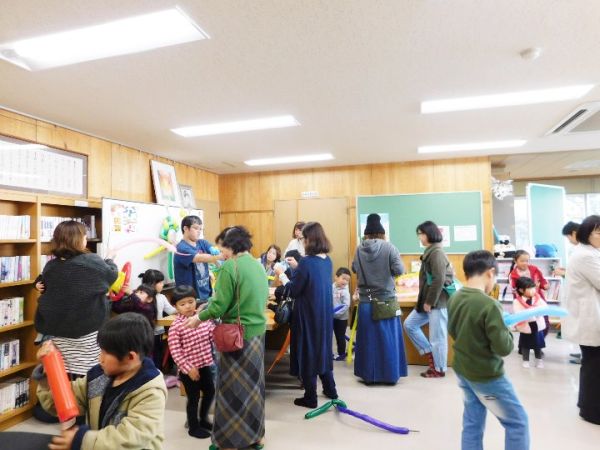 Happy Balloon Project 立石地区文化祭 バルーンアート教室