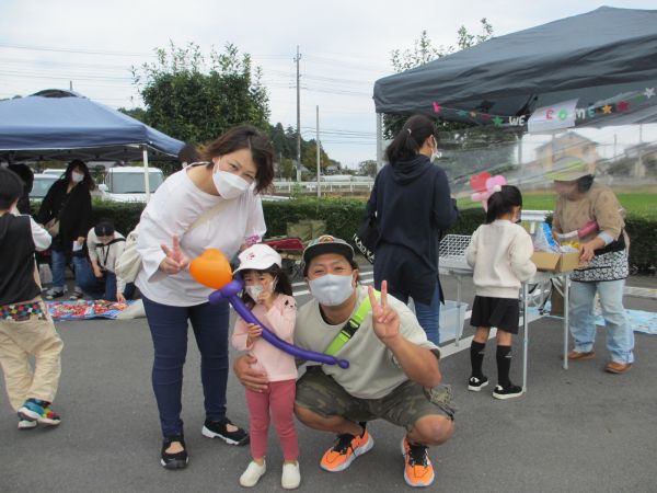 Happy Balloon Project 東海村舟石川1区祭りでのバルーンのグリーティングおよび体験
