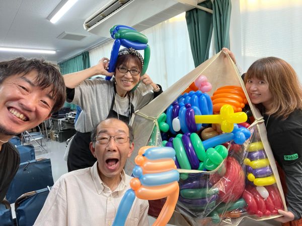 Happy Balloon Project 風船ギタープロジェクト