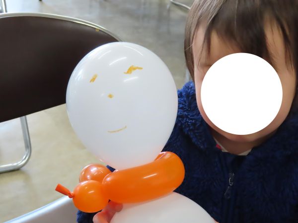 Happy Balloon Project バルーンアートで雪だるまを作ろう