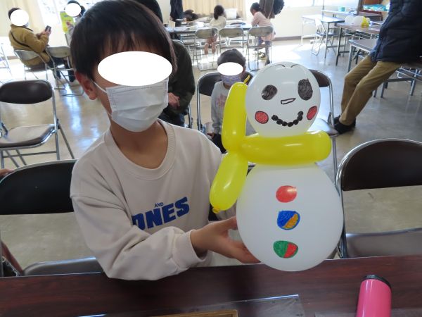 Happy Balloon Project バルーンアートで雪だるまを作ろう