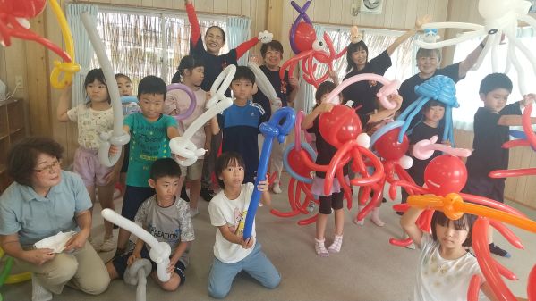 Happy Balloon Project 学童保育所シルバーなかよし夏休み活動