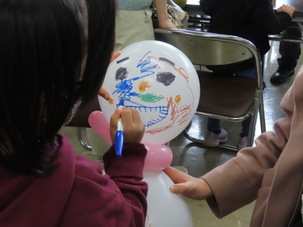 Happy Balloon Project バルーンアートで雪だるまを作ろう