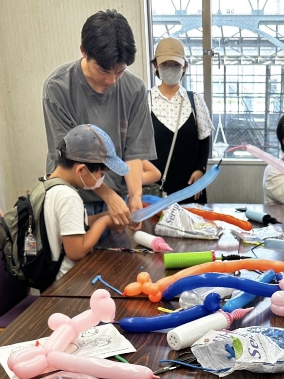 Happy Balloon Project 都立大子どもまつり バルーン教室