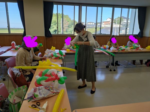 Happy Balloon Project 季節のバルーンアート講座