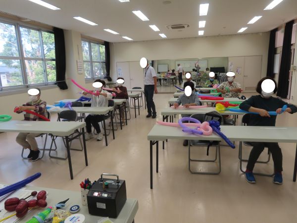 Happy Balloon Project バルーンアートに挑戦しよう!