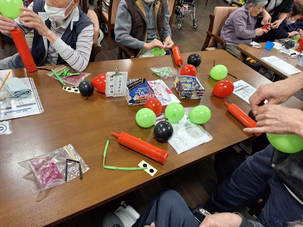Happy Balloon Project ヨナハリハビリデイサービス