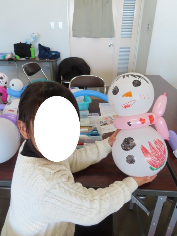 Happy Balloon Project バルーンアートで雪だるまを作ろう
