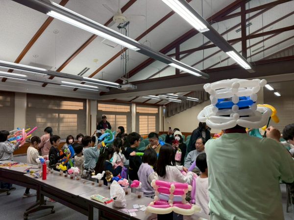 Happy Balloon Project みなくる小中学生作品展バルーンアート教室
