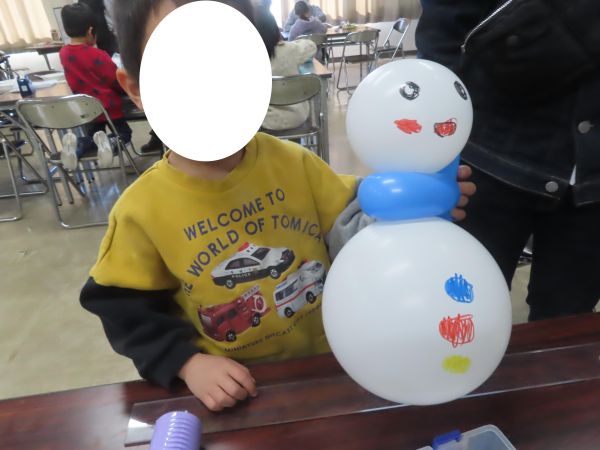 Happy Balloon Project バルーンアートで雪だるまを作ろう