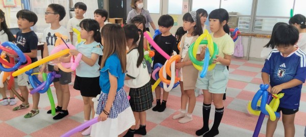 Happy Balloon Project 桔梗が丘東小学校区放課後児童クラブバルーン体験