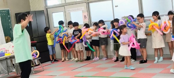Happy Balloon Project 桔梗が丘東小学校区放課後児童クラブバルーン体験