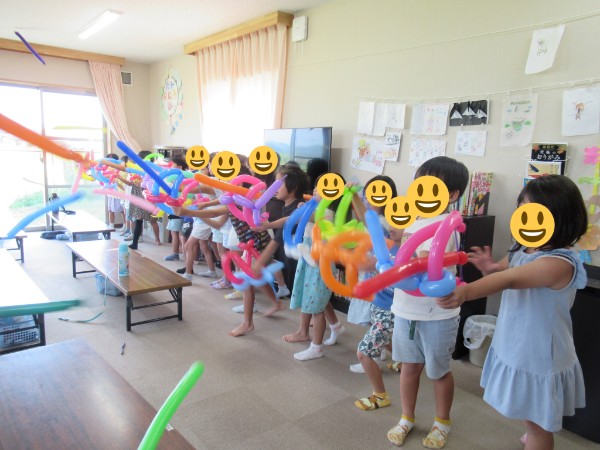 Happy Balloon Project 美旗小学校区放課後児童クラブバルーン体験