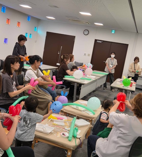 Happy Balloon Project お散歩バルーン