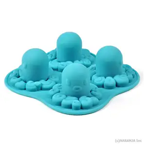 トレイ
