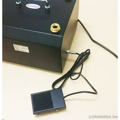 フットペダル