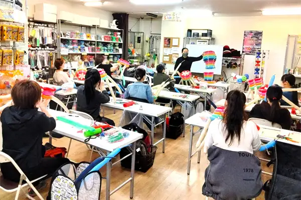 Weaving Teaching